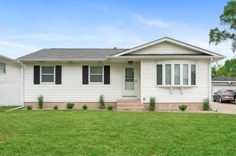 854 W 70th Place, Merrillville, IN 46410