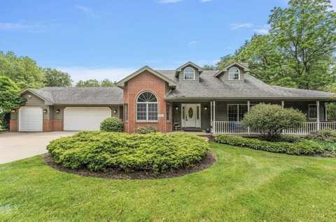 556 Shatz Drive N, Valparaiso, IN 46385