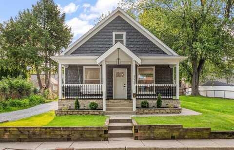 355 Valparaiso Street, Valparaiso, IN 46383
