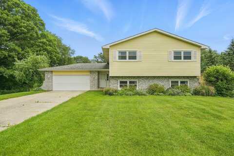 439 Northfield Lane, Valparaiso, IN 46383