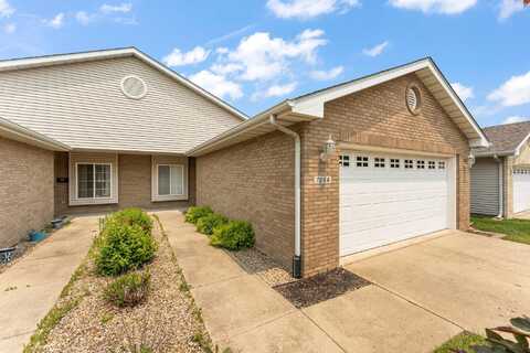 7854 E 108th Avenue, Crown Point, IN 46307