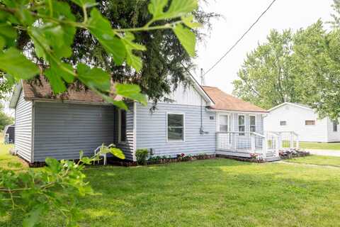 126 N Harrison Avenue, Goodland, IN 47948