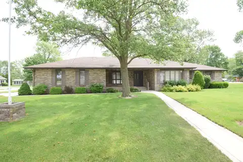 745 N Madison Street, Rensselaer, IN 47978