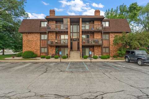 935 W Glen Park Avenue, Griffith, IN 46319