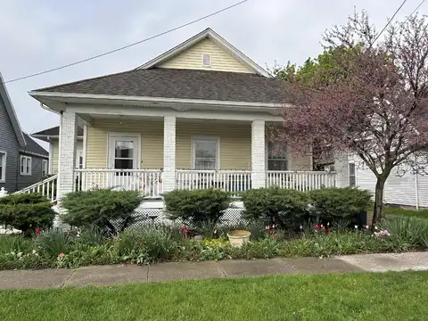 220 S Van Rensselaer Street, Rensselaer, IN 47978