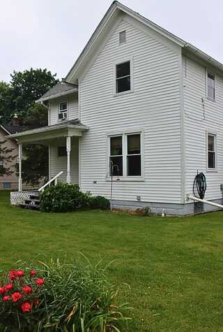 540 S 350 W, Valparaiso, IN 46385