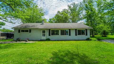 10611 Baker Place, Crown Point, IN 46307