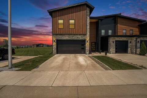 268 Nomo Place, Crown Point, IN 46307