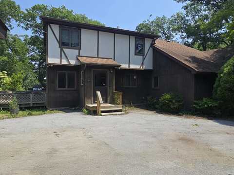 4714 W 121st Avenue, Crown Point, IN 46307