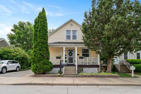 7 E Joliet Street, Schererville, IN 46375
