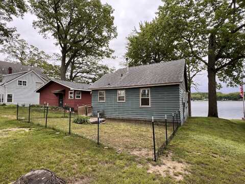 334 Grayson Road, La Porte, IN 46350