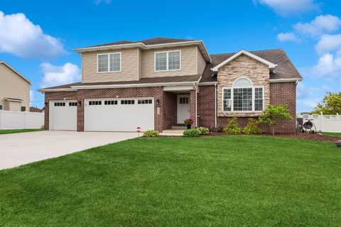 512 Scenic View Avenue, Valparaiso, IN 46385