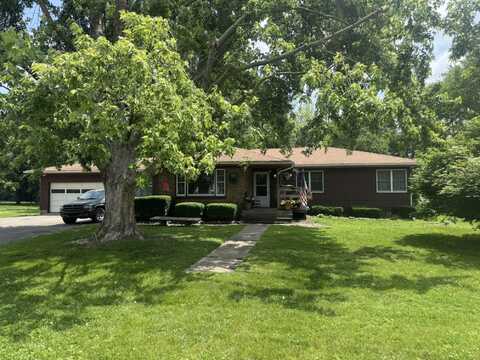 841 Carnation Street SE, DeMotte, IN 46310
