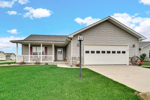 223 Whispering Boulevard, La Porte, IN 46350