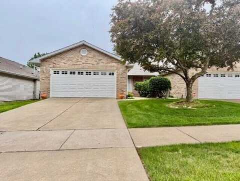10785 Pike Street, Crown Point, IN 46307