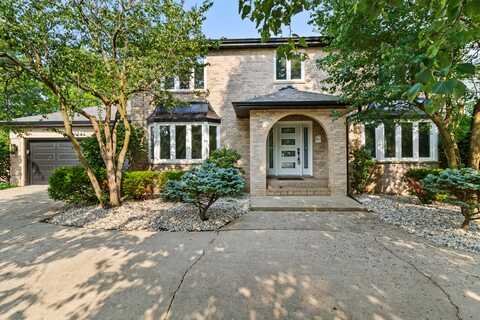 9759 Crimson Tree Lane, Munster, IN 46321