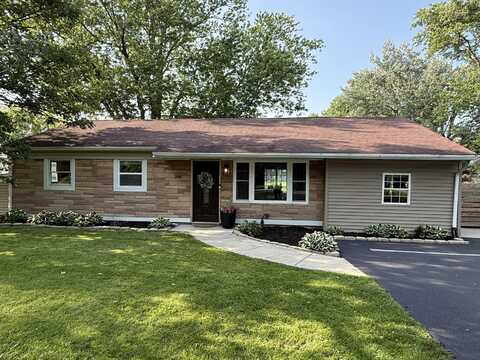 4520 W 107th Place, Crown Point, IN 46307