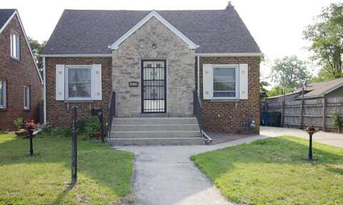 6838 Delaware Avenue, Hammond, IN 46323