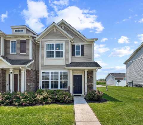 951 E 117th Place, Crown Point, IN 46307
