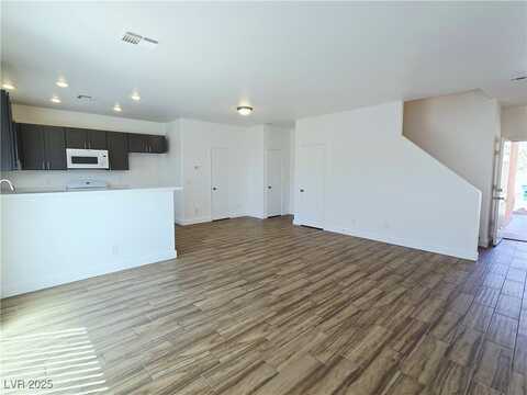 1928 Salvation Street, Las Vegas, NV 89115