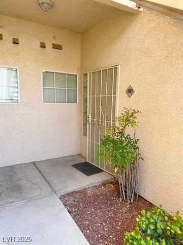 7400 W Flamingo Road, Las Vegas, NV 89147