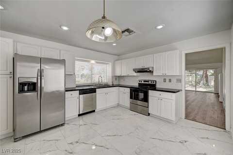 6944 Emerald Springs Lane, Las Vegas, NV 89113