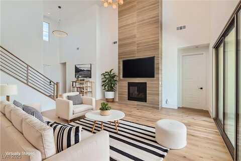 182 Robledo Street, Las Vegas, NV 89138
