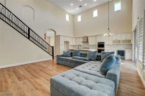 3618 Auckland Castle Street, Las Vegas, NV 89135