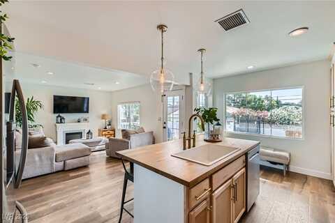 615 D Avenue, Boulder City, NV 89005