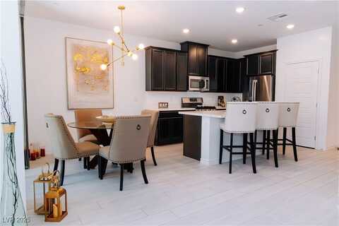 25 Barbara Lane, Las Vegas, NV 89183