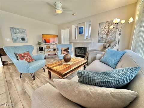 10500 HORSESHOE FALLS Court, Las Vegas, NV 89144