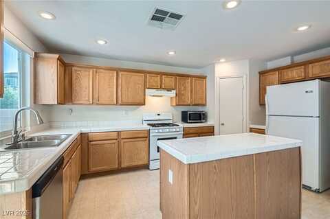 4744 Deer Forest Avenue, Las Vegas, NV 89139