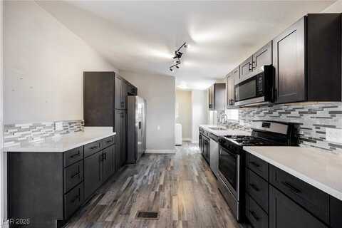 6039 Yellowstone Avenue, Las Vegas, NV 89156