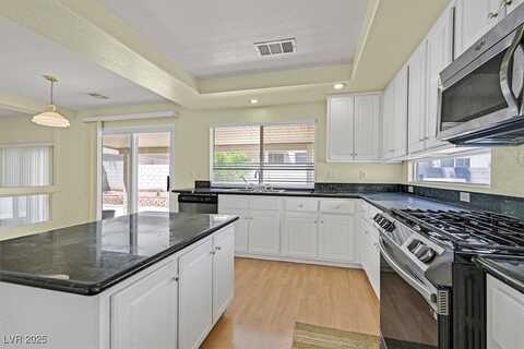9746 Driftwood Island Court, Las Vegas, NV 89148