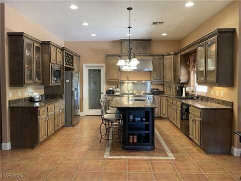 210 Lailani Street, Las Vegas, NV 89110