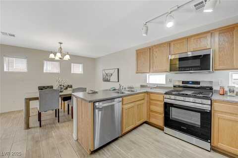 6048 Aripeka Street, Henderson, NV 89011