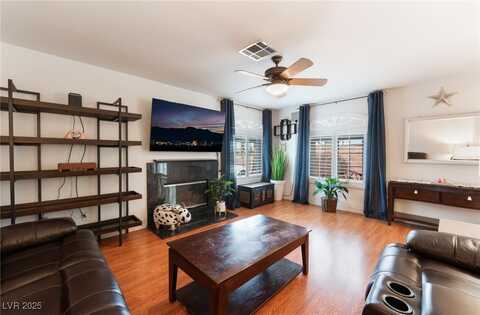 944 Angel Star Lane, Las Vegas, NV 89145