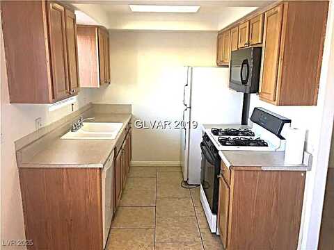 8417 Running Deer Avenue, Las Vegas, NV 89145