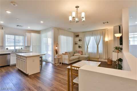 25 Barbara Lane, Las Vegas, NV 89183