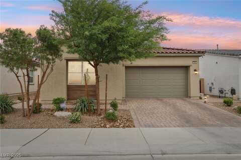 8956 Skye Treeline Street, Las Vegas, NV 89166