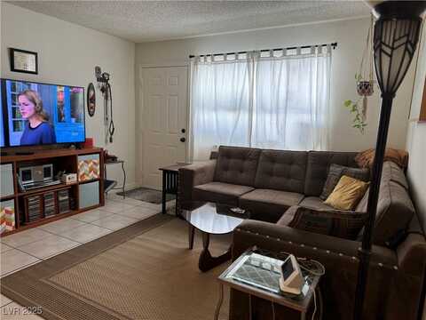 2136 Bavington Drive, Las Vegas, NV 89108