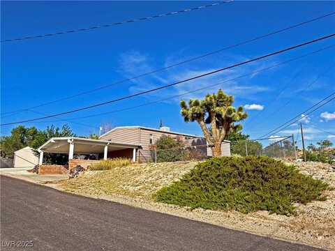 404 Valley View Avenue, Tonopah, NV 89049