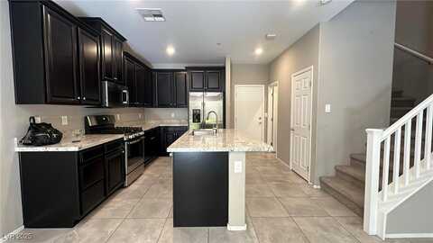 6226 Cappadocia Street, Las Vegas, NV 89148