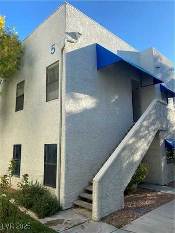 2643 Red Rock Street, Las Vegas, NV 89146
