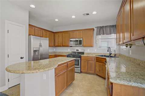 9190 Wine Cellar Avenue, Las Vegas, NV 89148