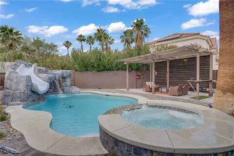 7621 Hackensack Court, Las Vegas, NV 89128