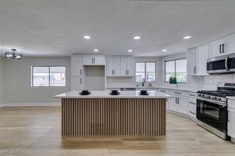 3393 Katmai Drive, Las Vegas, NV 89122