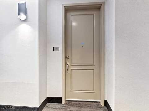 38 E Serene Avenue, Las Vegas, NV 89123