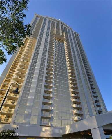 135 E Harmon Avenue, Las Vegas, NV 89109