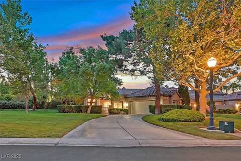 8370 Plum Creek Court, Las Vegas, NV 89113